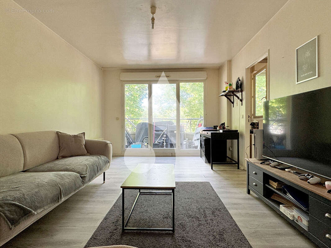 Appartement à LISSES