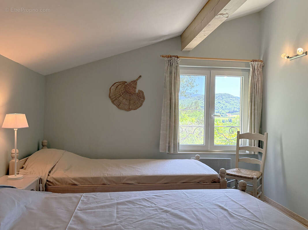 Maison à VAISON-LA-ROMAINE