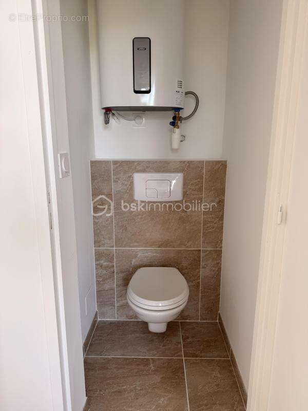 Appartement T2 entièrement rénové – À 8 minutes à pied du centre historique de Vitré - photo 8