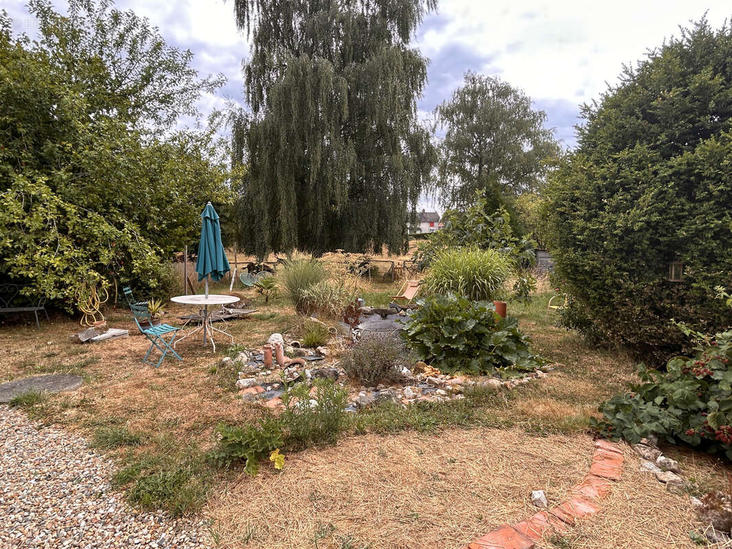 Maison à LA FORET-DU-TEMPLE