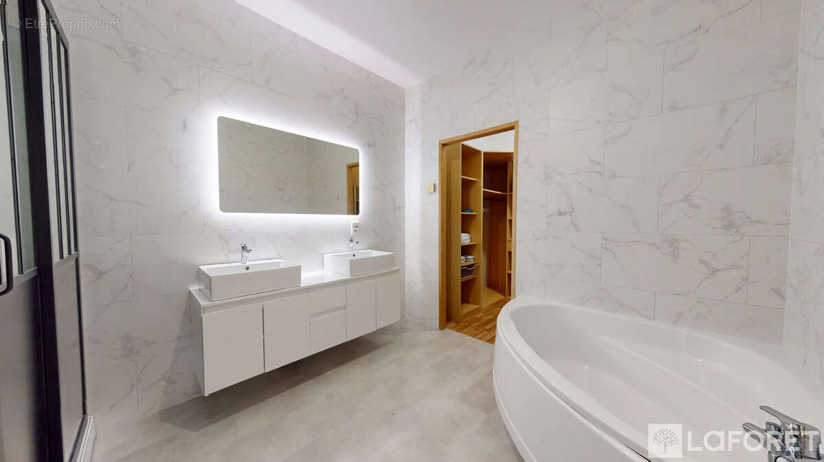 Appartement à MAICHE