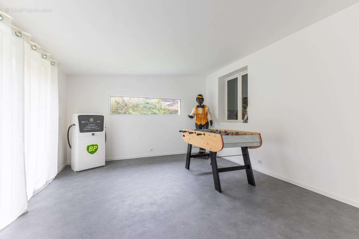 Maison à MORTEFONTAINE-EN-THELLE