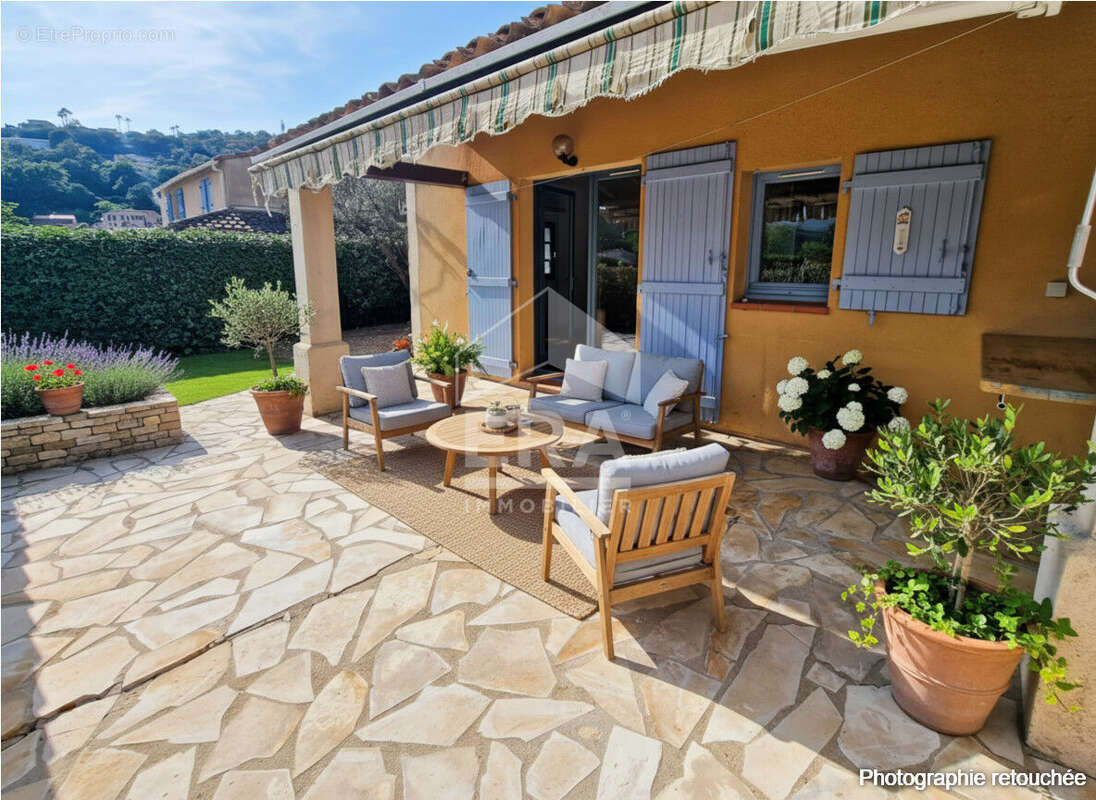 Maison à AURIBEAU-SUR-SIAGNE