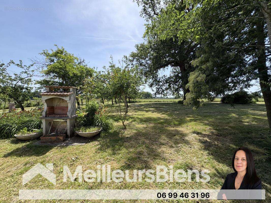 Maison de maîtreà la campagne avec gîte, jardin et piscine - photo 22