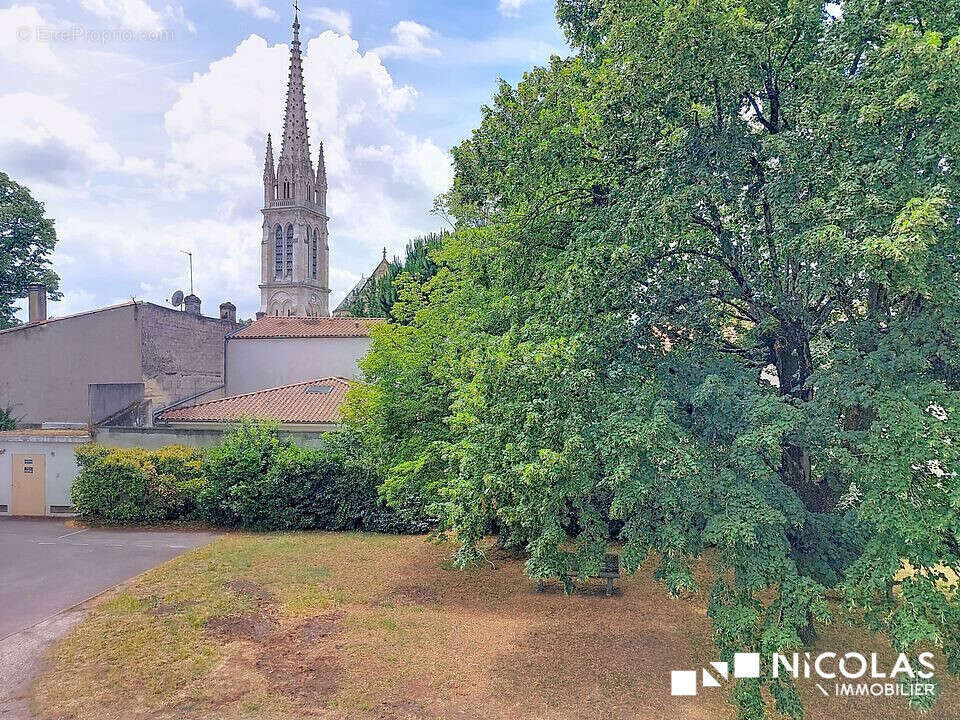 Appartement à BORDEAUX