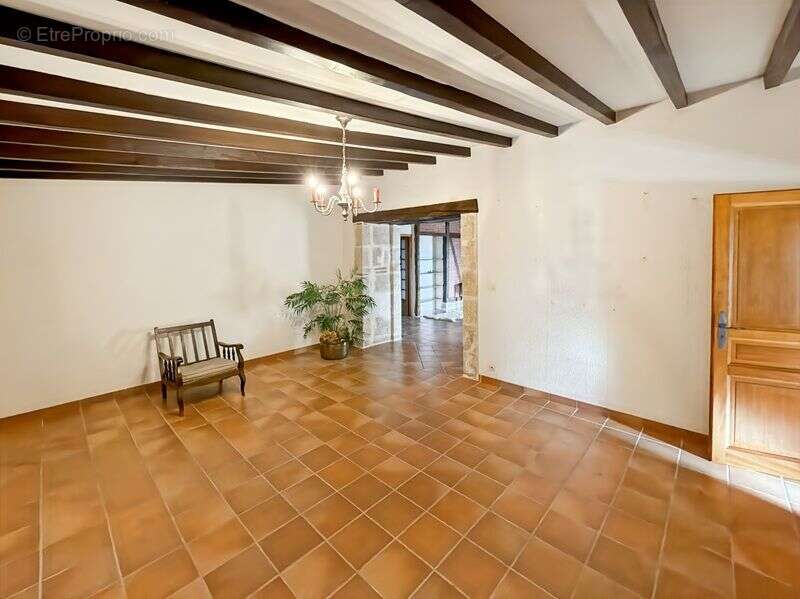 Maison à SAINTE-MERE