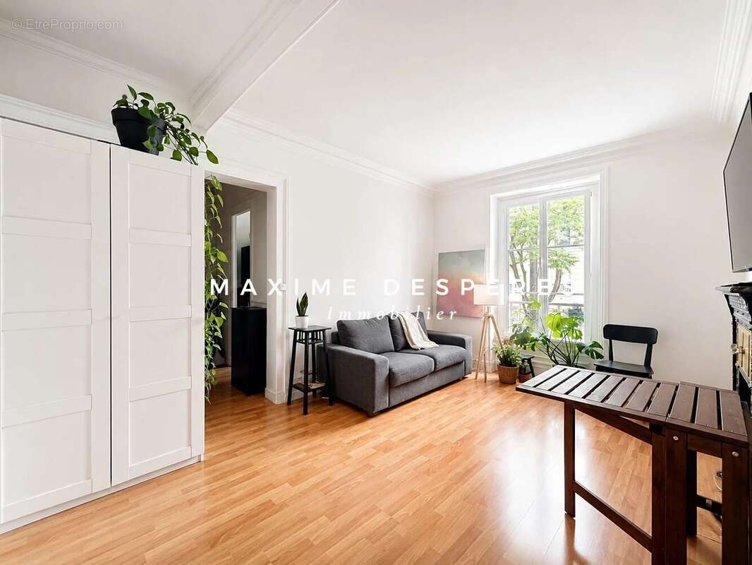 Appartement à LEVALLOIS-PERRET