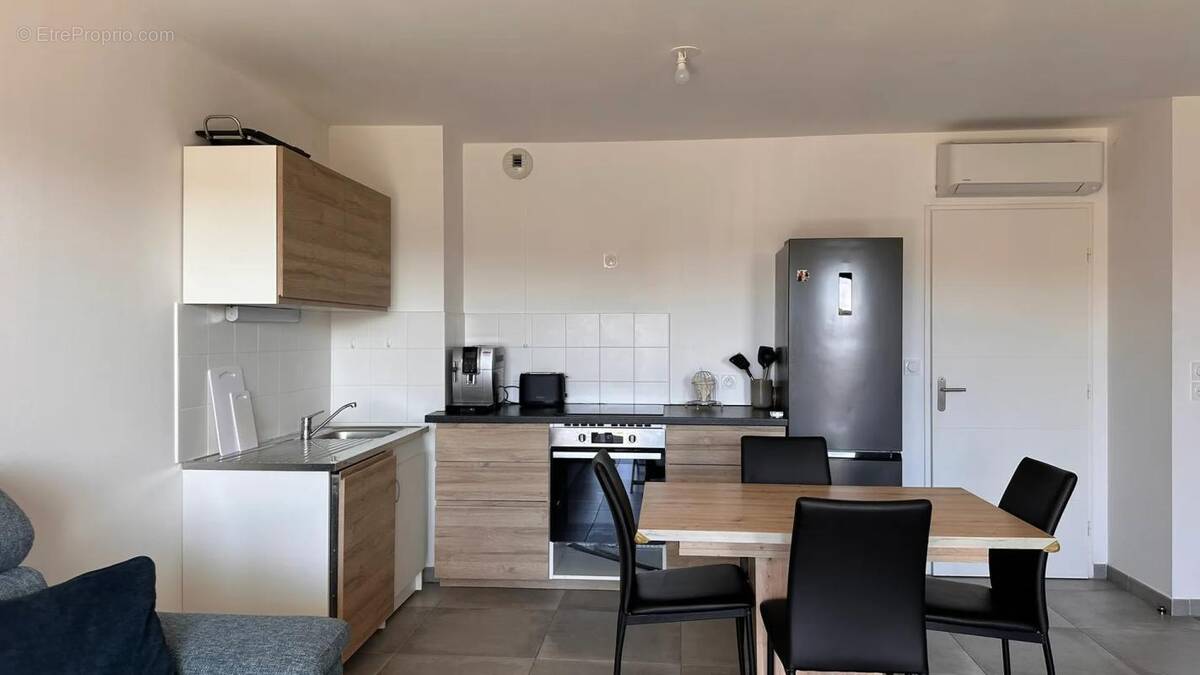 Appartement à BORMES-LES-MIMOSAS