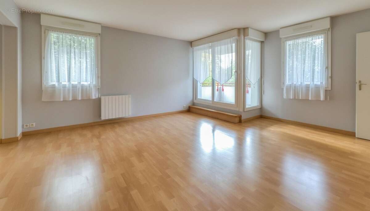Appartement à MARGNY-LES-COMPIEGNE