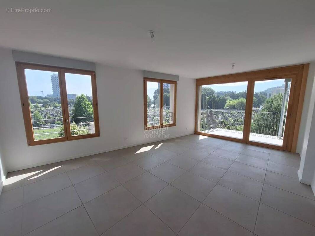 Appartement à GRENOBLE