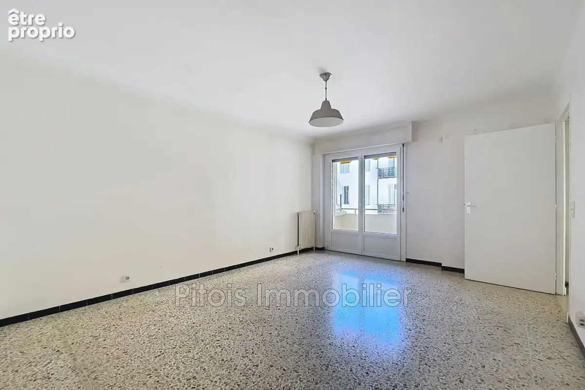 Appartement 2 pièces 67 m² à vendre à Antibes (06600) - photo 3