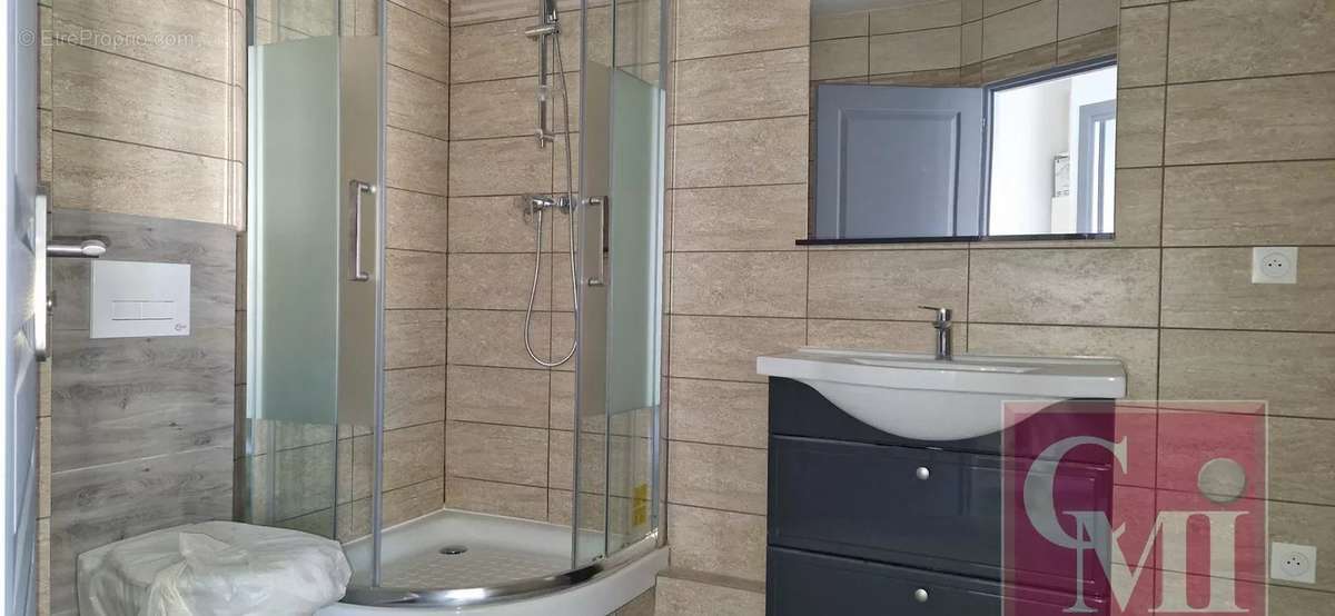 Appartement à BREUILLET