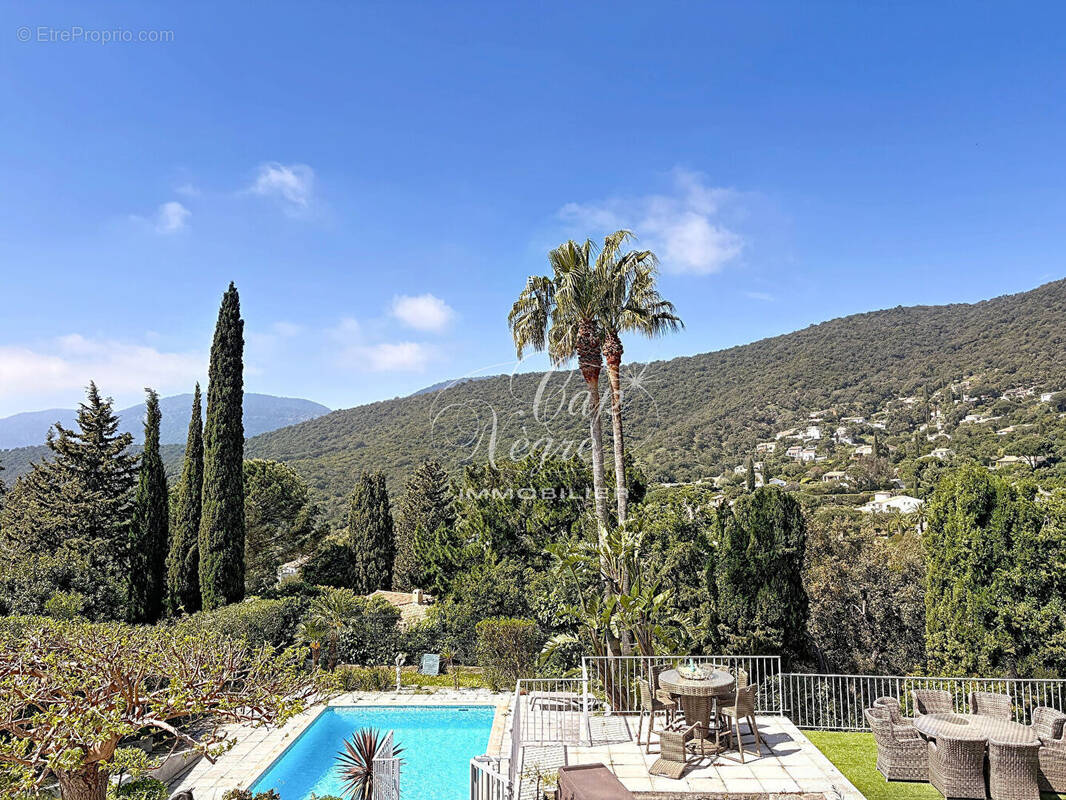 Maison à LA CROIX-VALMER