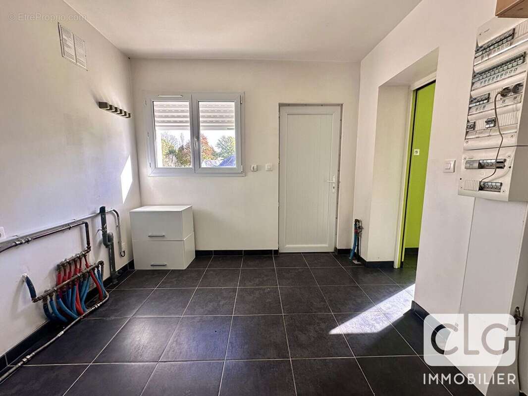 PLEUVEN - maison 4 chambres DPE A chauffage au sol - photo 11