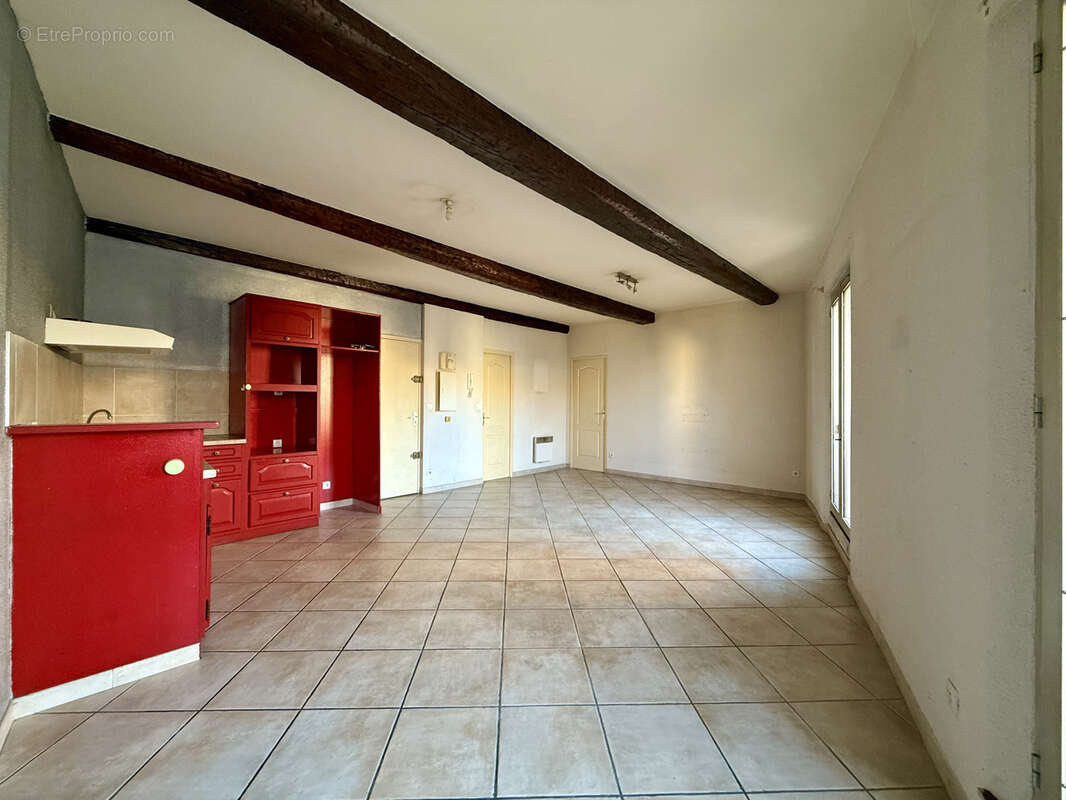 Appartement à FLORENSAC