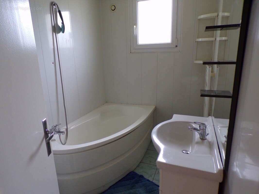 Maison 85 m² à La Guerche-Sur-L'aubois  - photo 5