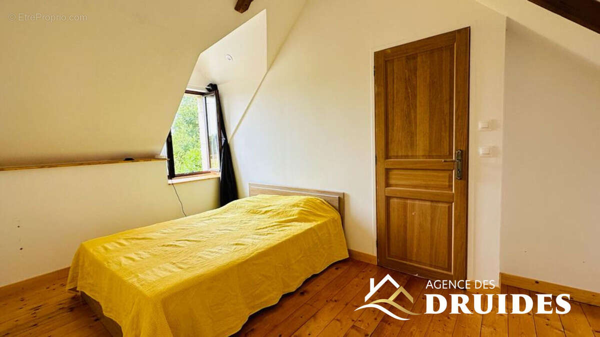 À Vendre CARNAC Maison de charme en pierre dans hameau tranquille - 77.47m² habitables - 89.74 au sol - photo 10