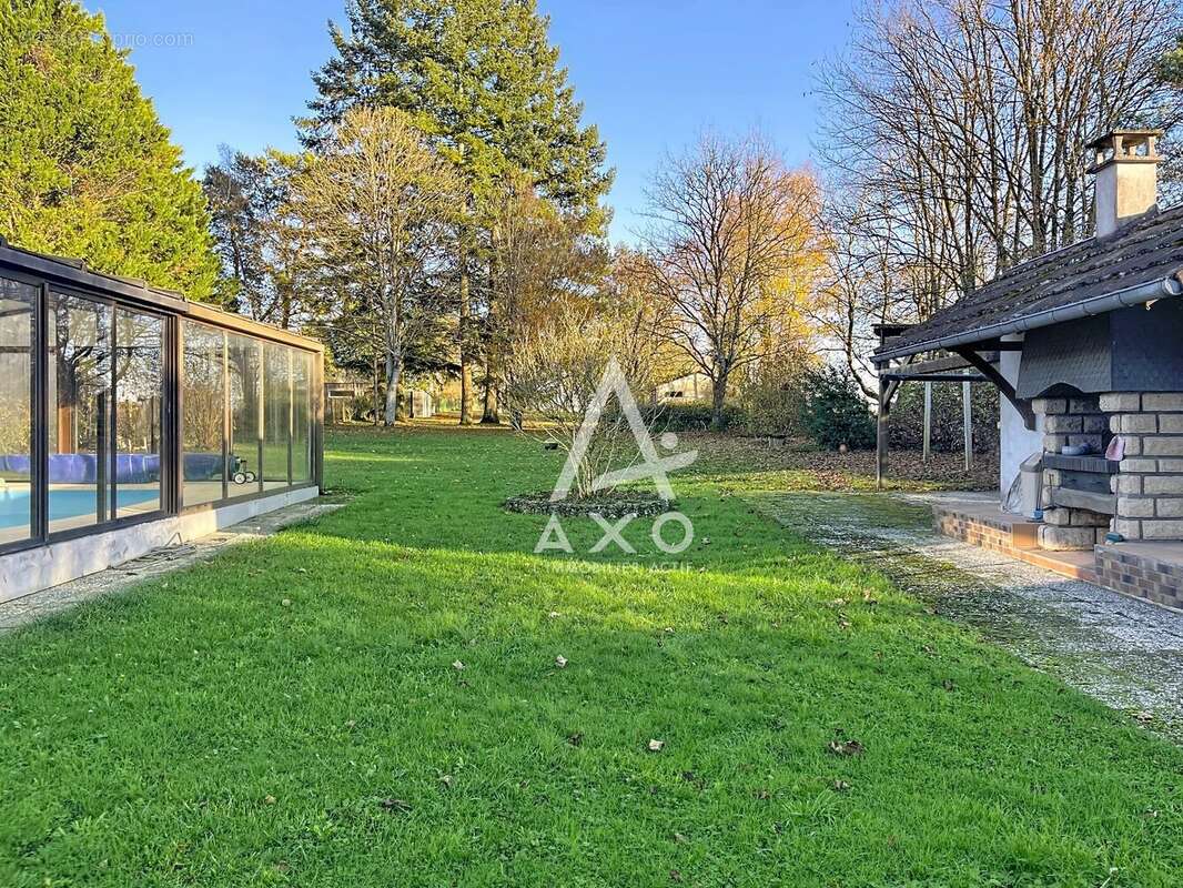 Maison à GY-LES-NONAINS