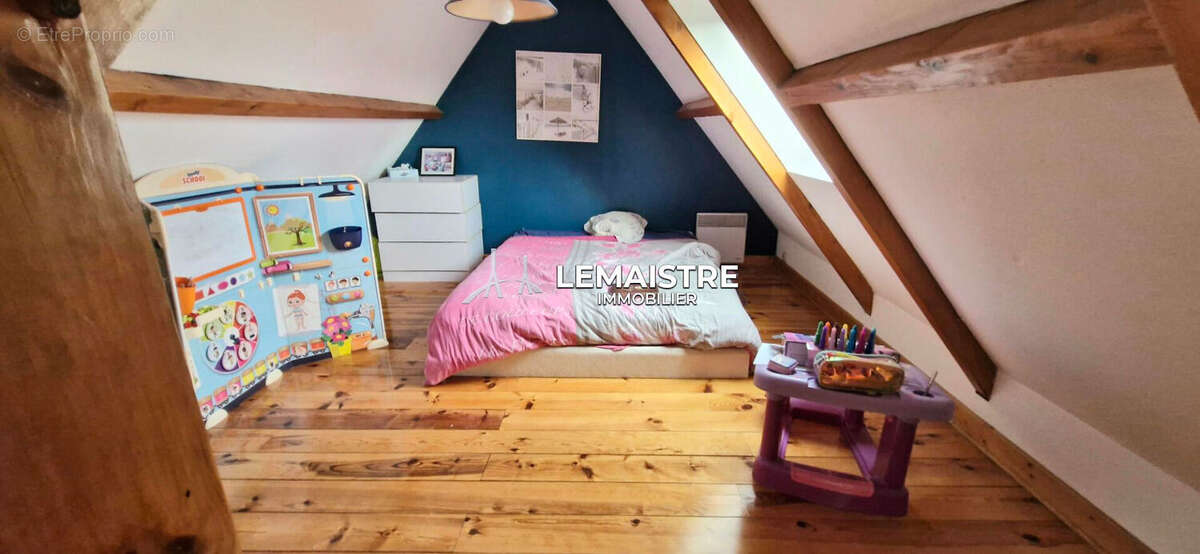 Maison à vendre - Yvetot - 160 m² - 6 chambres - Sous-sol complet - Jardin de 600 m² - photo 16