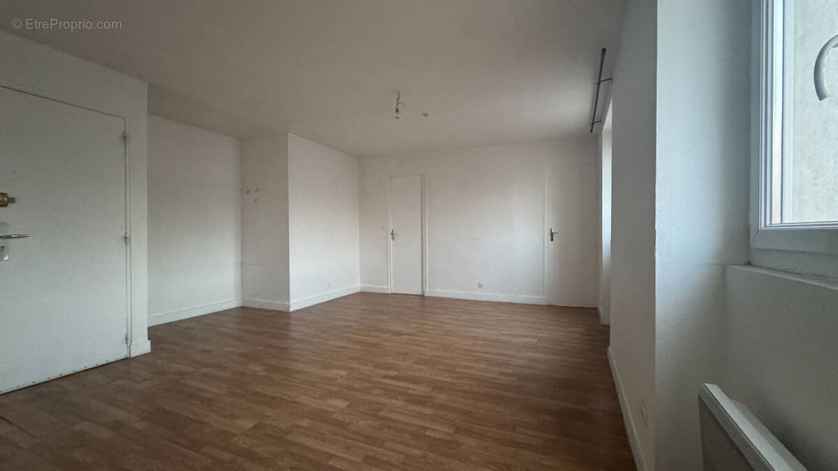 Appartement à LIVRY-GARGAN