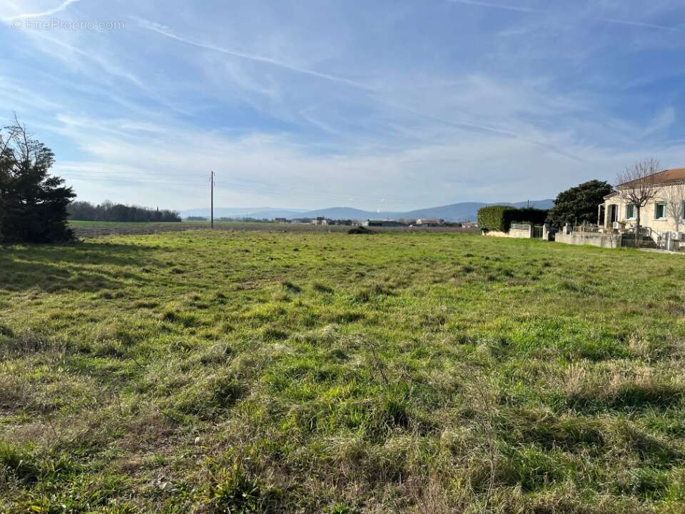 Terrain à CLEON-D'ANDRAN