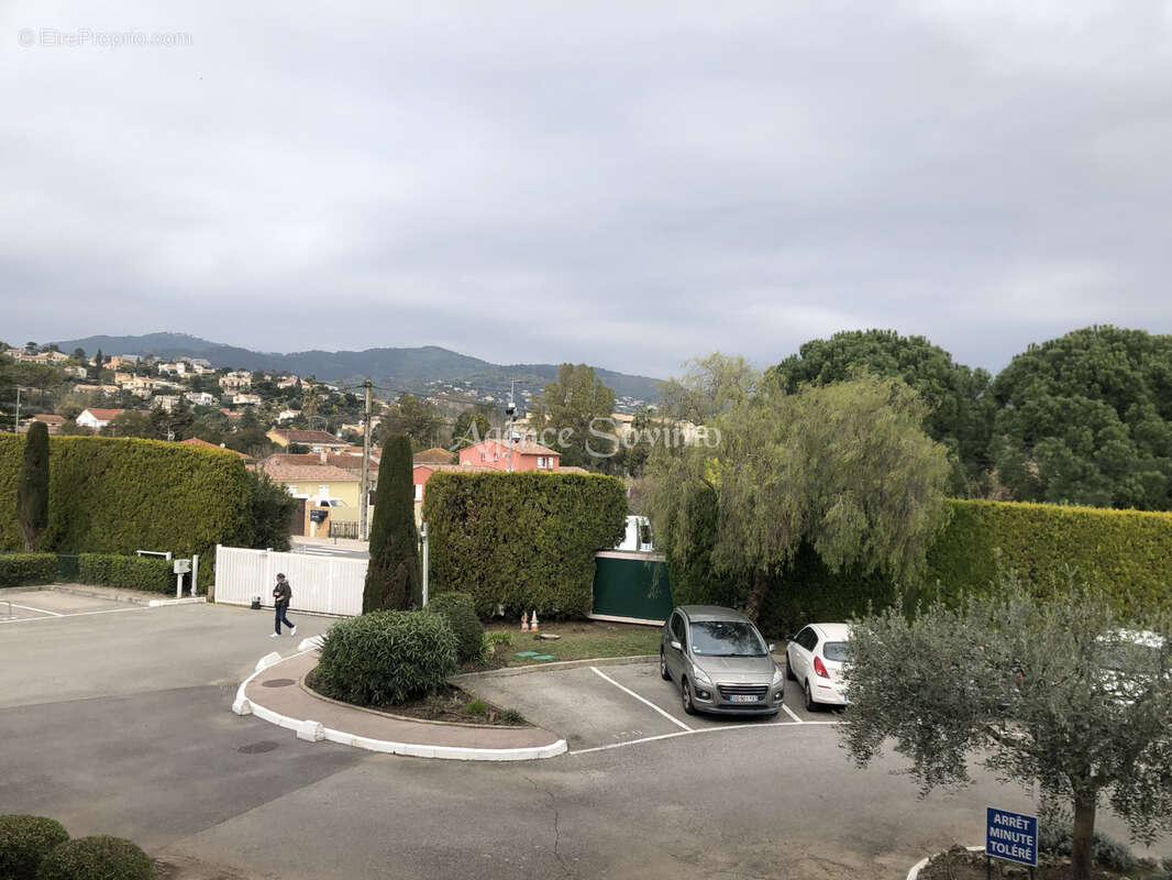Appartement à MANDELIEU-LA-NAPOULE