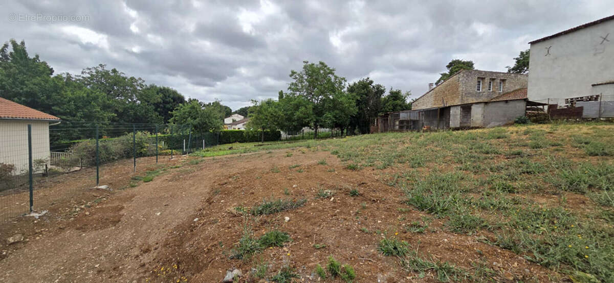 Terrain La Creche - photo 3