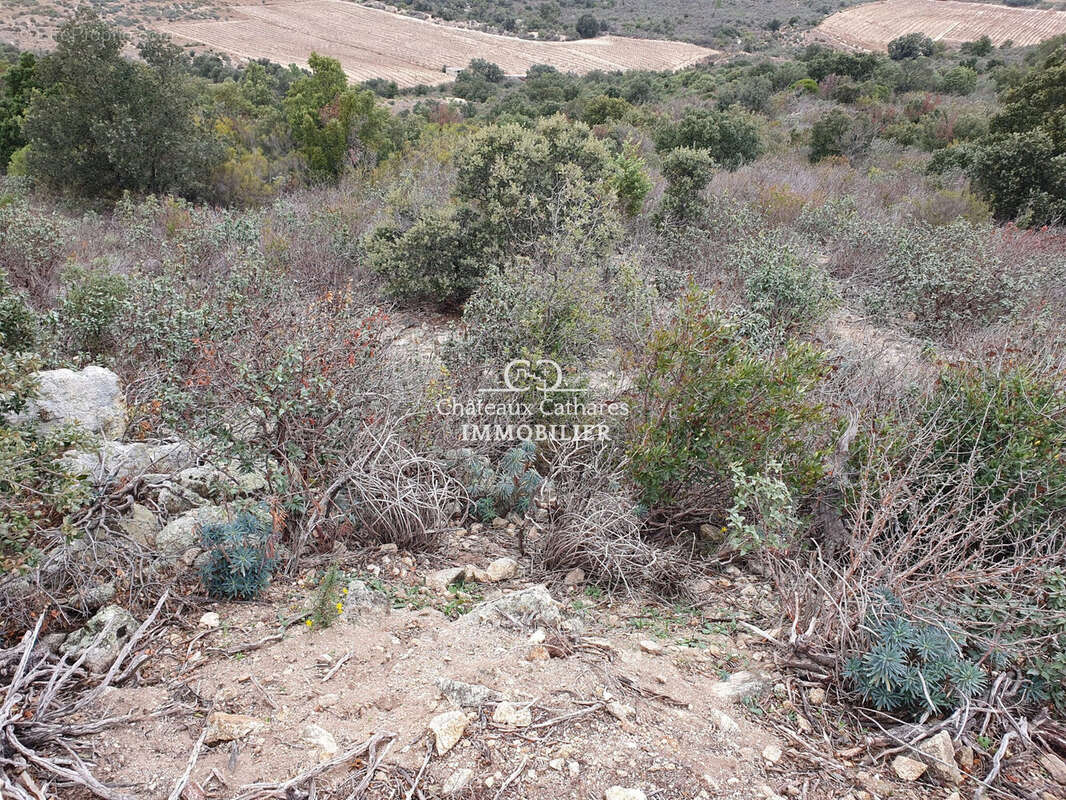 Terrain à LESQUERDE