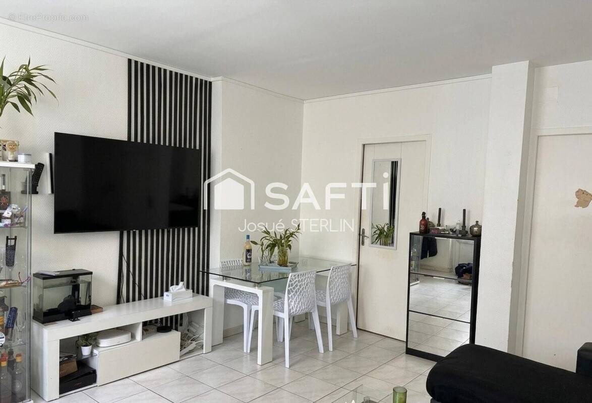 Photo 1 - Appartement à MONTEREAU-FAULT-YONNE