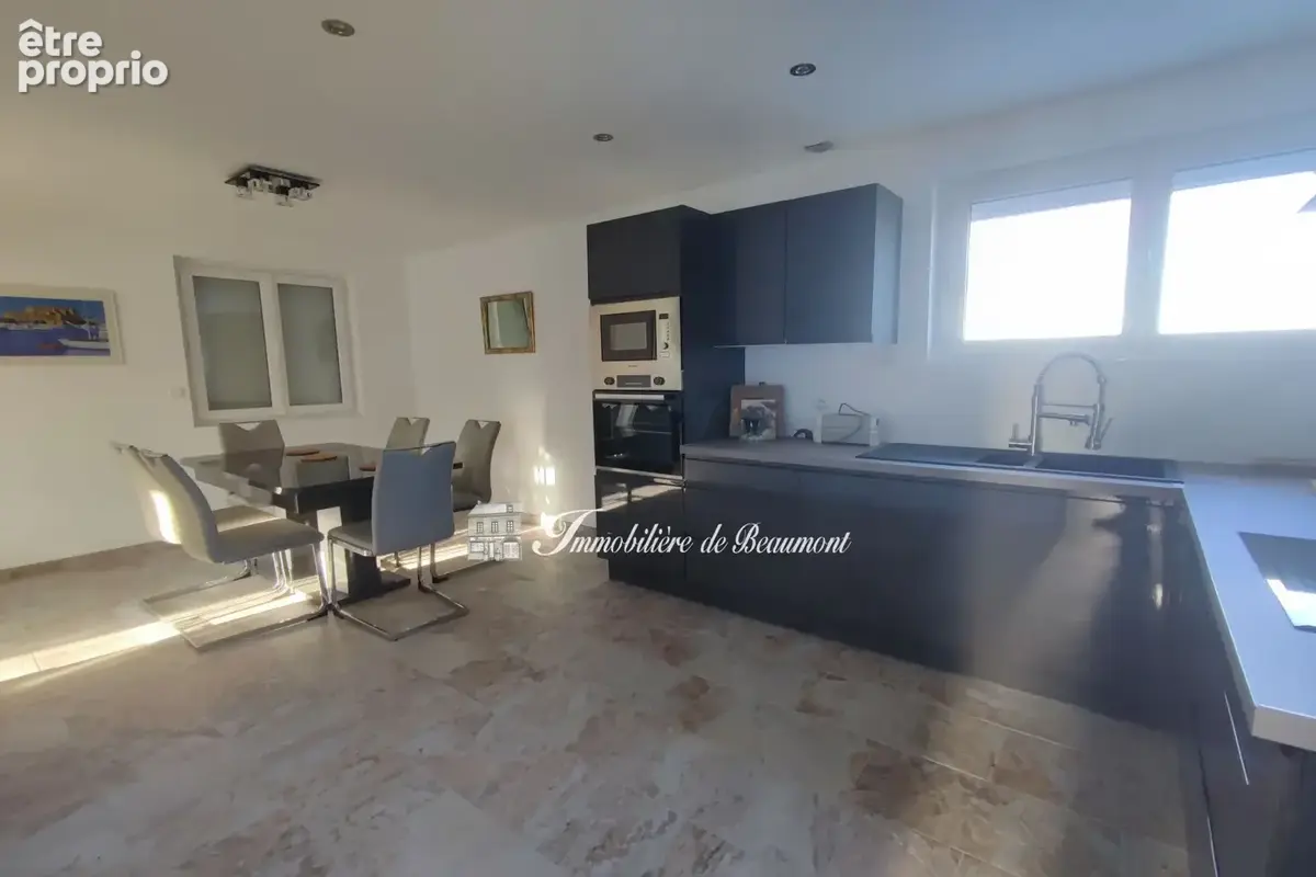 Maison 85 m² à Beaumont-Le-Roger  - photo 7