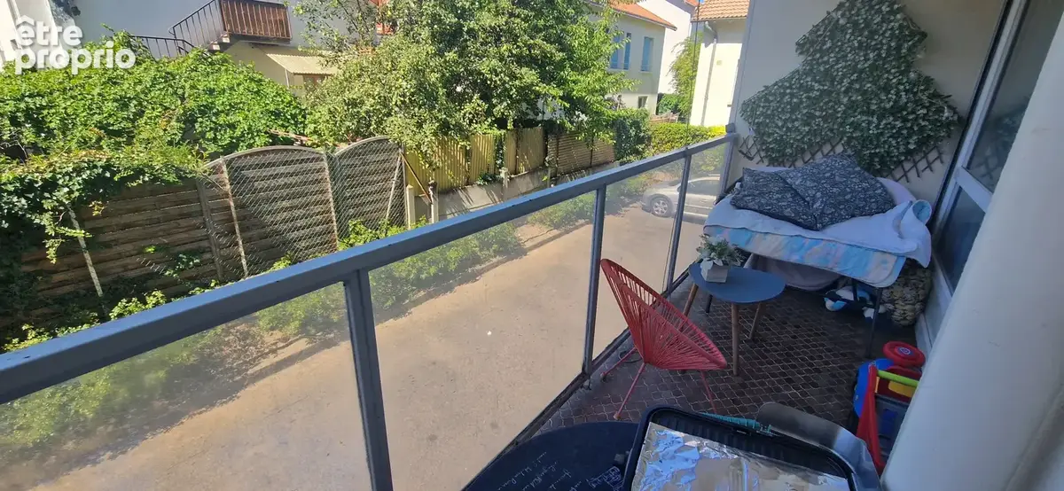 Appartement T4 - Balcon - Cave et stationnement - photo 6
