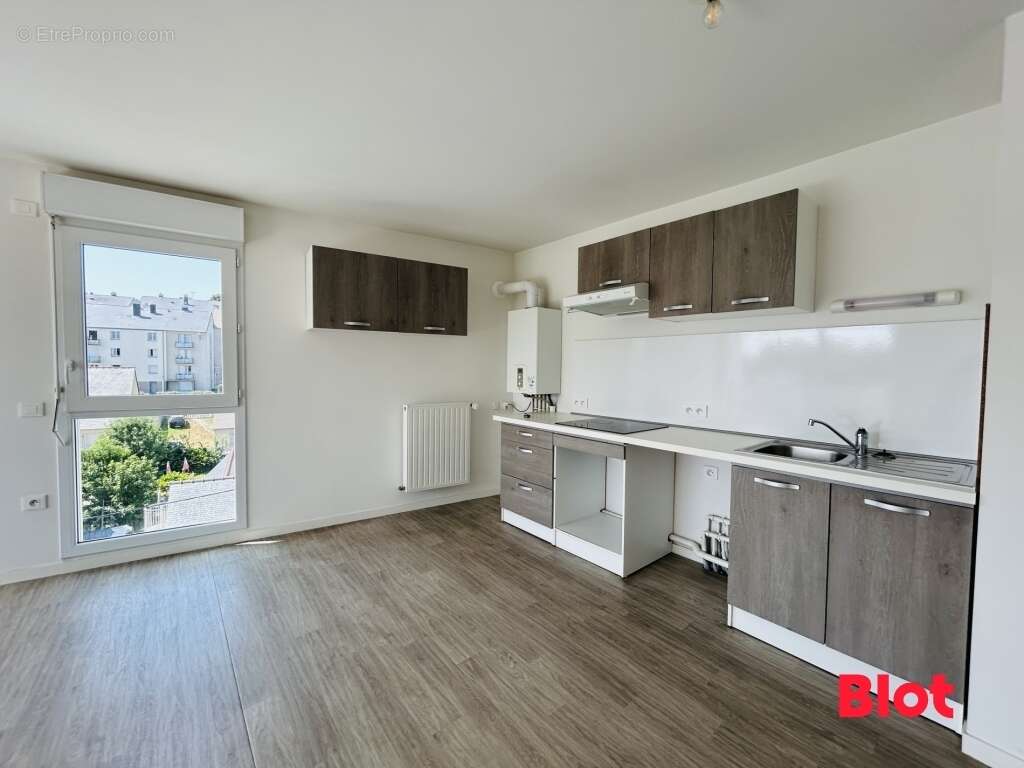 Appartement 64 m² à Saint-Malo  - photo 3
