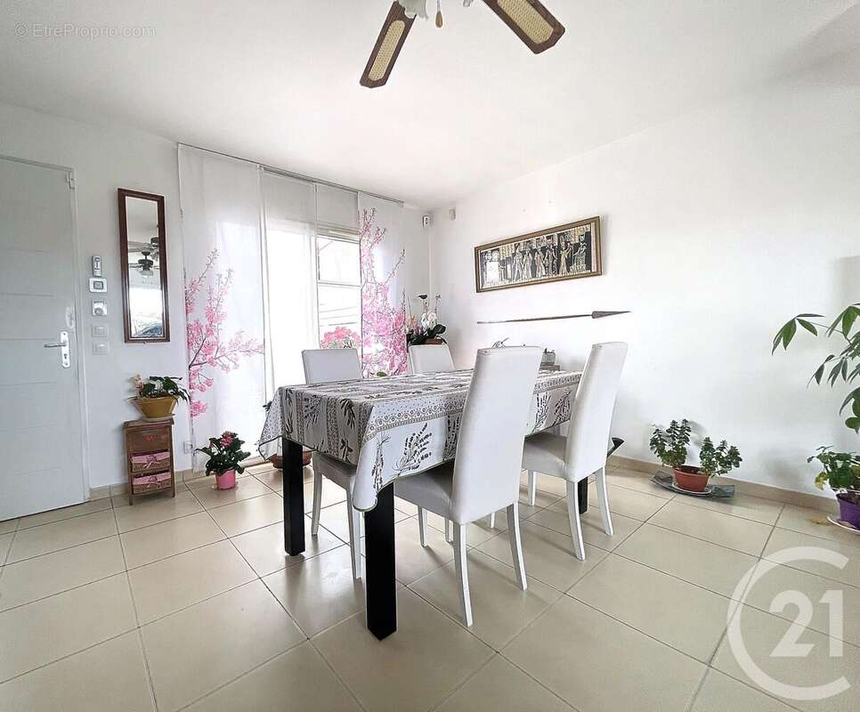 Maison à LATOUR-BAS-ELNE