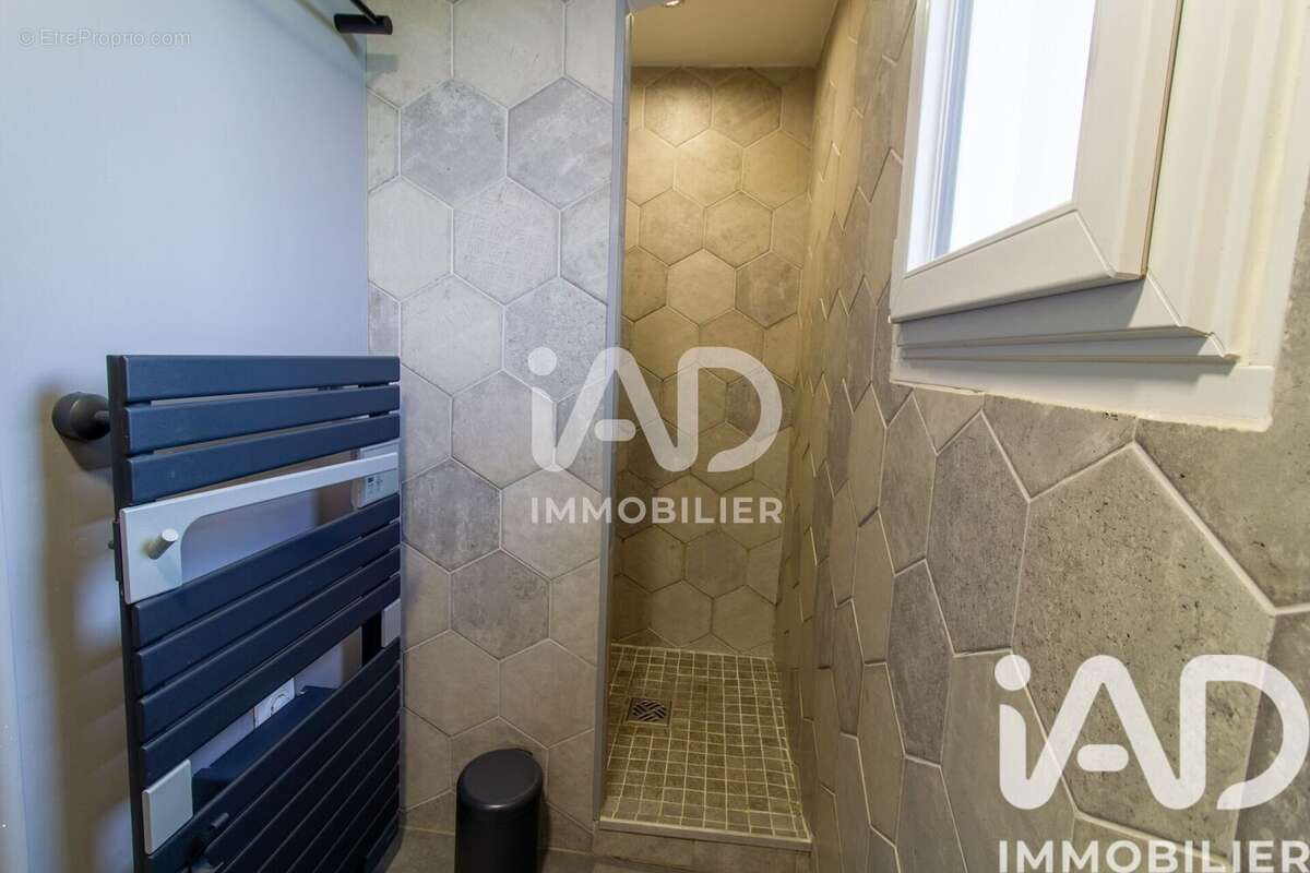 Photo 8 - Maison à ROQUEBRUNE-SUR-ARGENS