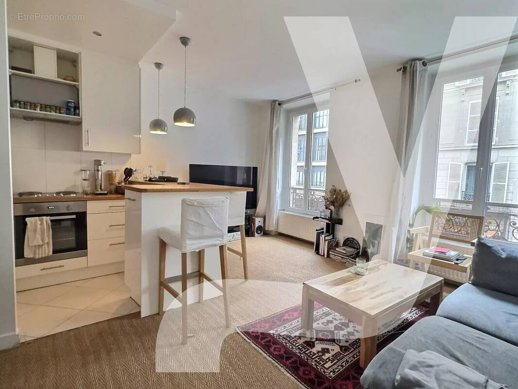 Appartement à PARIS-11E