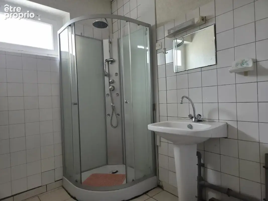 Maison 69 m² à Bierne  - photo 5