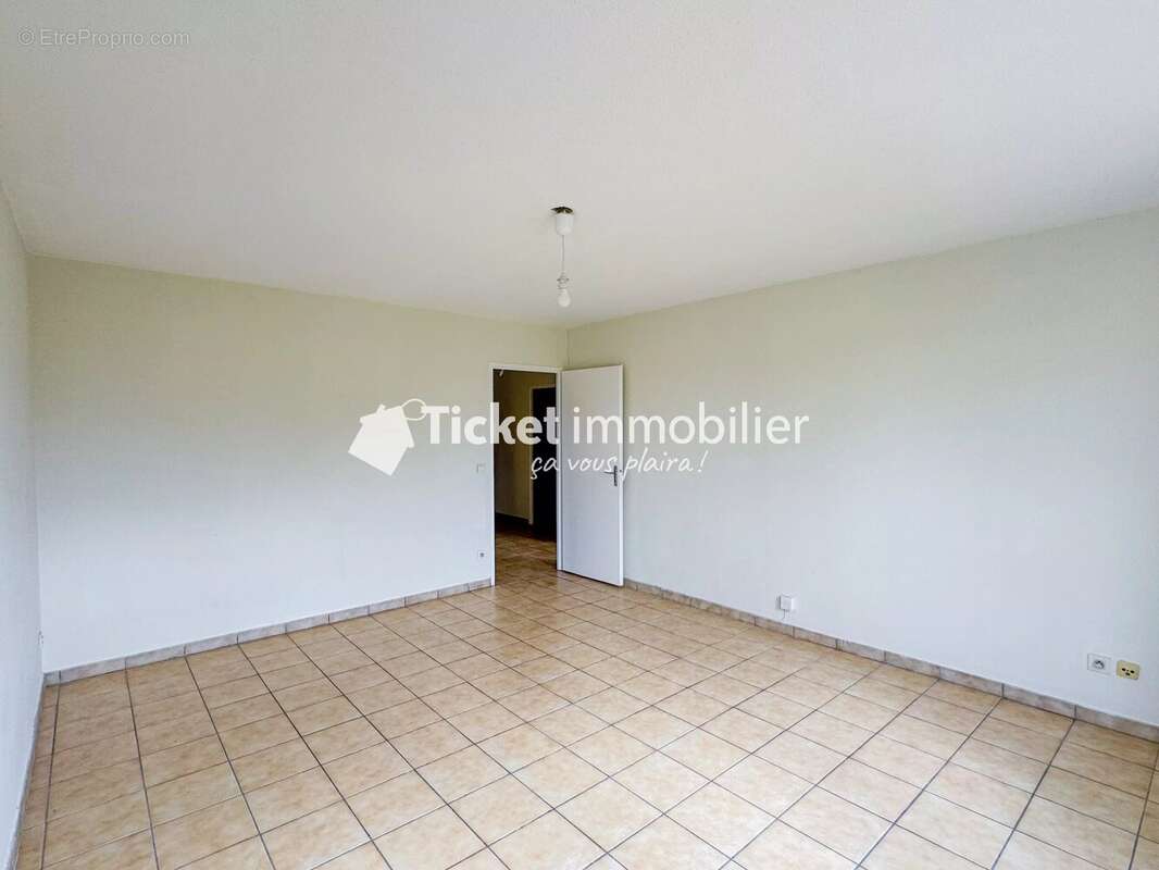 Appartement à AUCAMVILLE