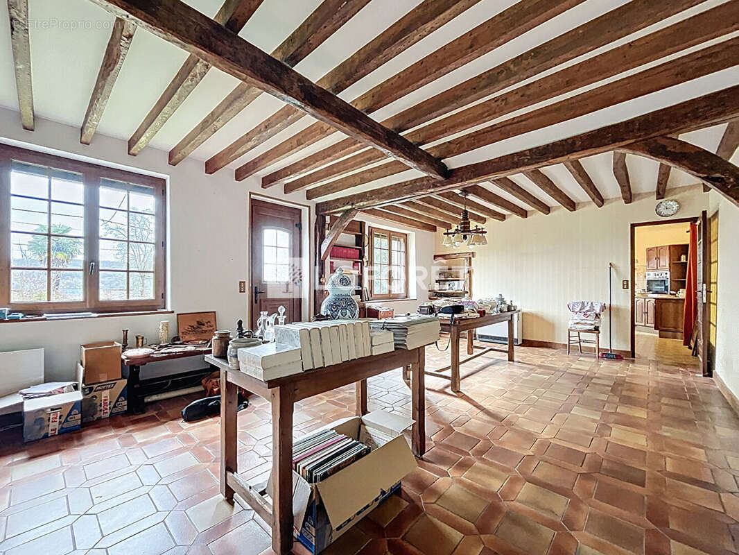 Maison à SAINT-PIERRE-DE-BAILLEUL