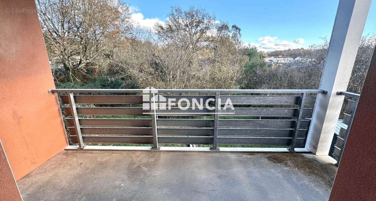 Appartement à ETAULIERS