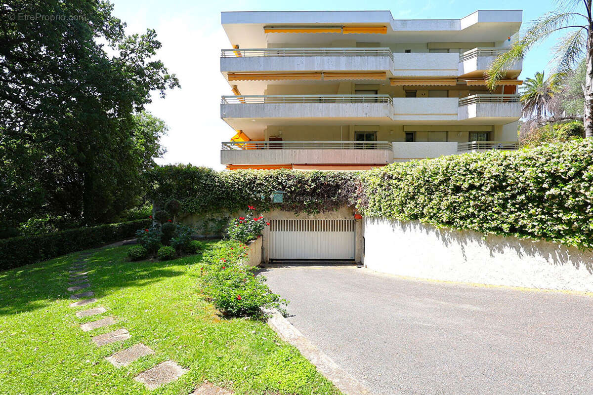 Appartement Le Cannet mairie 2 pièce(s) 54.44 m² avec piscine - photo 18