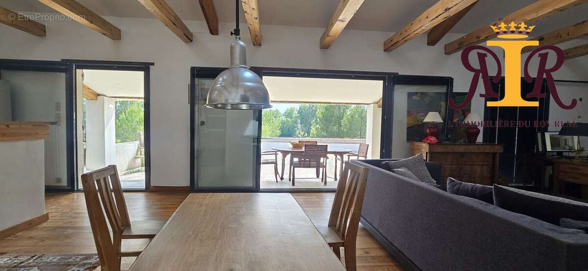 Maison 130 m² à Fox-Amphoux  - photo 5
