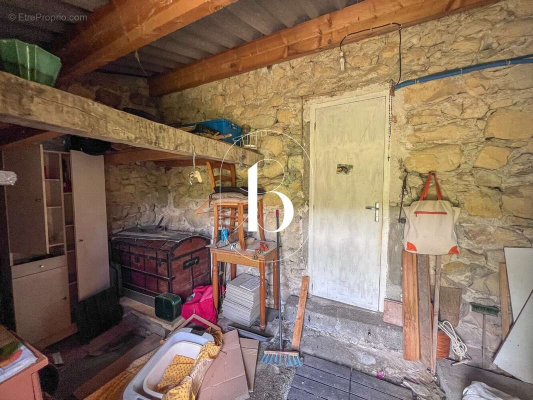 Maison à VALLON-PONT-D'ARC