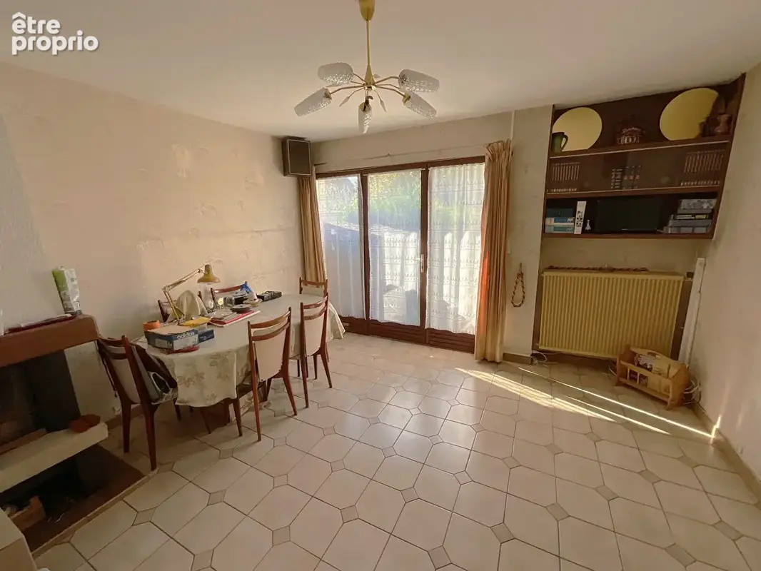 Le Village - Maison 4P avec jardin exposée Ouest - Beau potentiel ! - photo 2