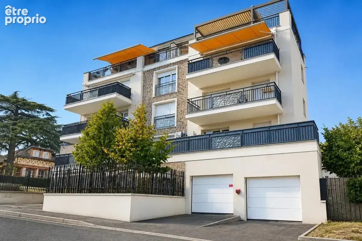 Centre Ville de Brunoy ! Beau 3 Pièces 65 m² dans une résidence récente et prisée - photo 10