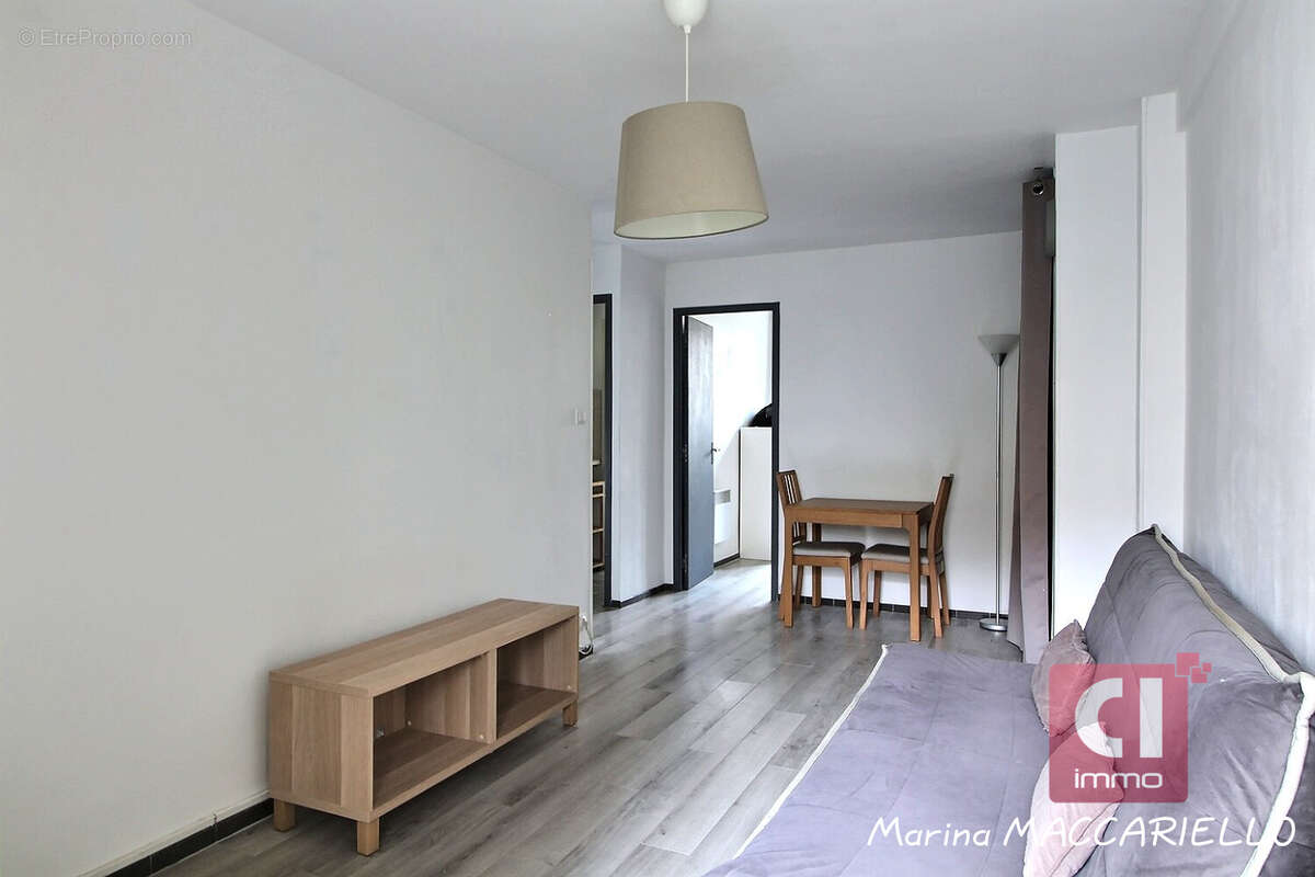 Appartement à MARSEILLE-9E