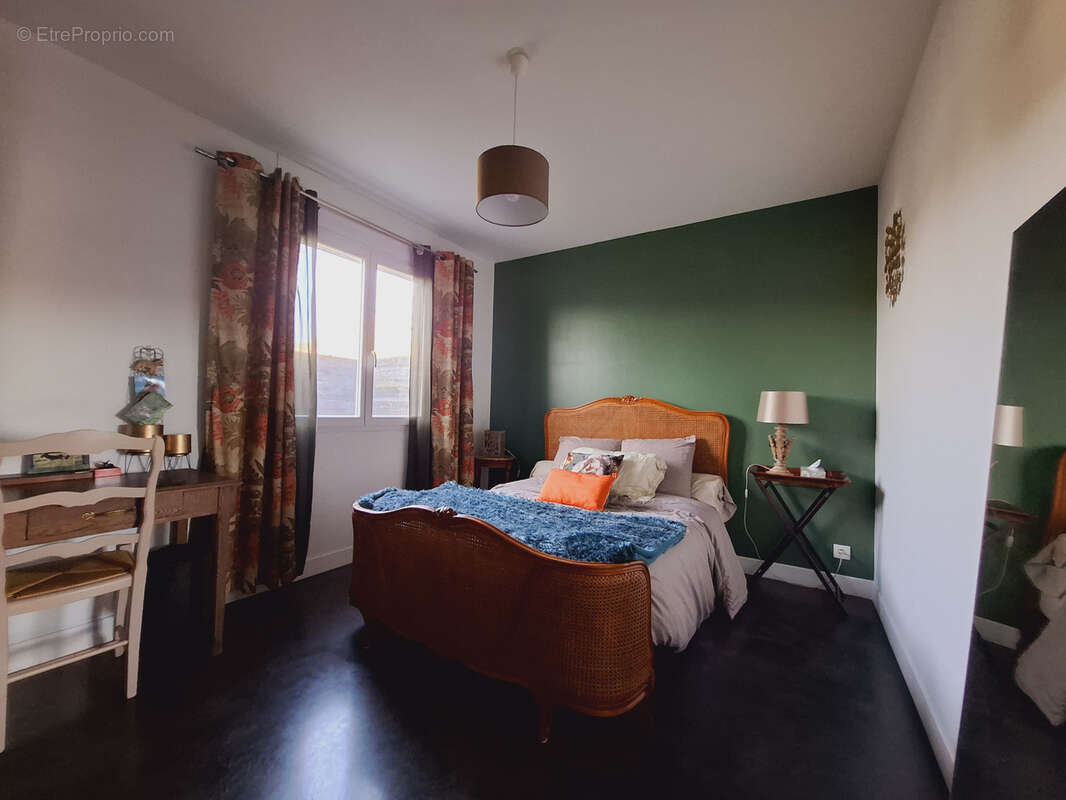 Maison à VALLON-PONT-D'ARC