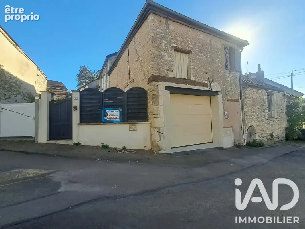 Photo 1 - Maison à COURGIS