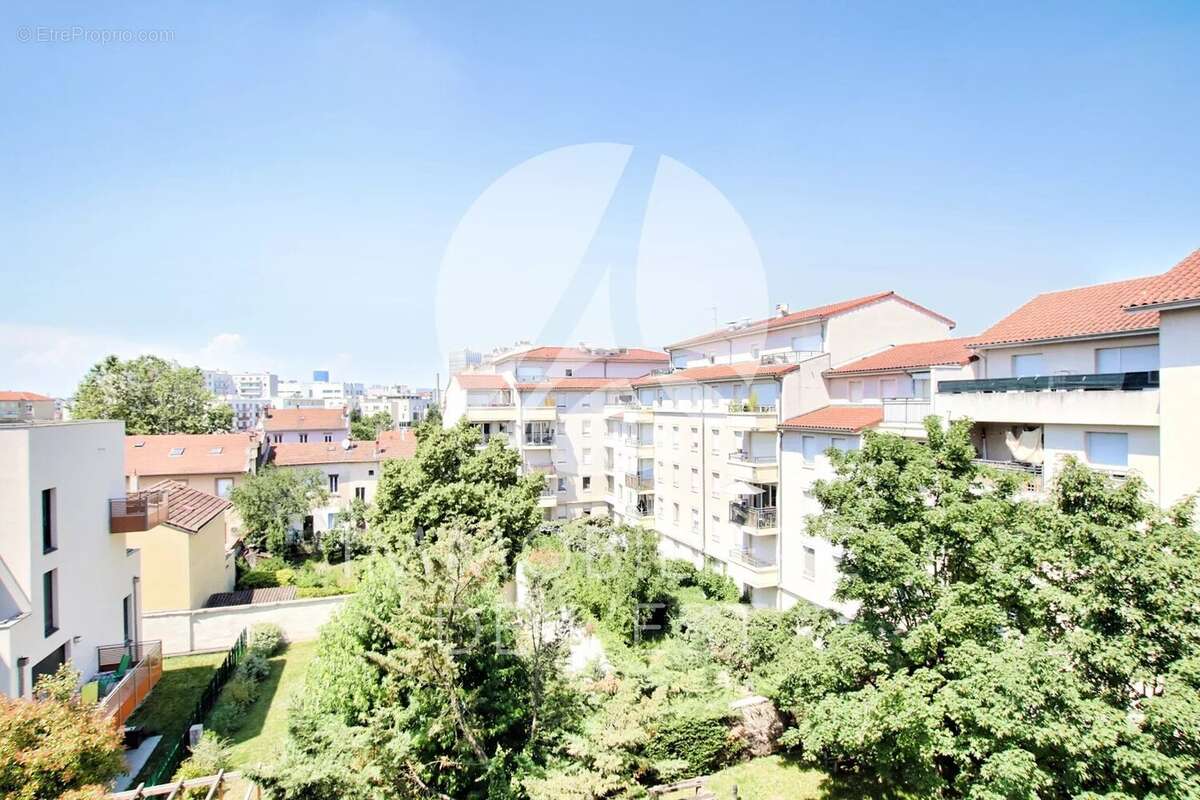 Appartement à LYON-8E