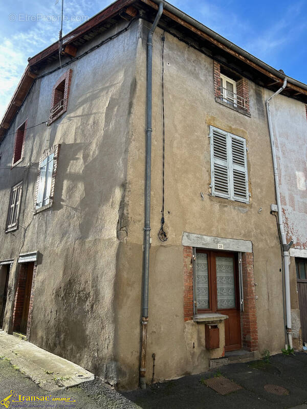 Maison à COURPIERE