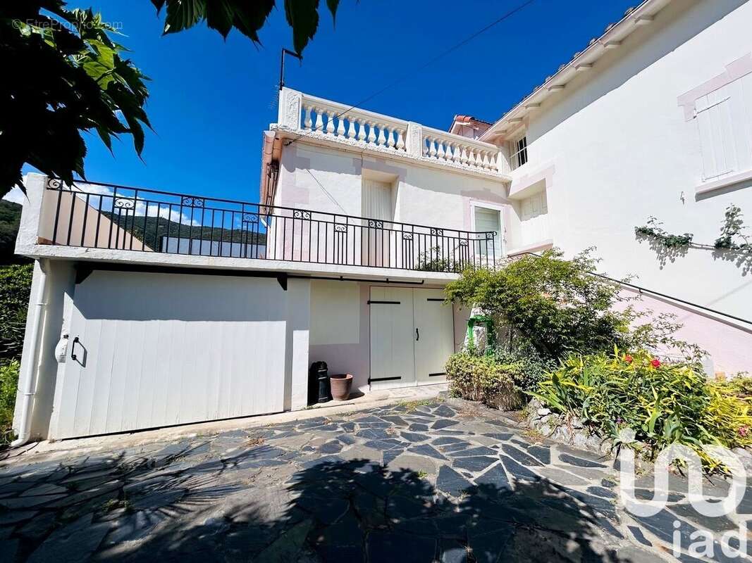 Photo 2 - Maison à ARLES-SUR-TECH